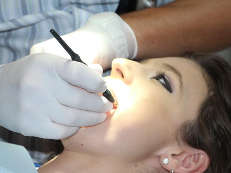 Gesunde Zähne dank professioneller Zahnreinigung